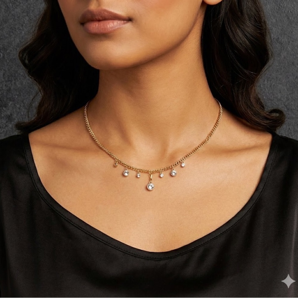New Pretty Bird Gold Necklace with Sparkling clear stones Accents